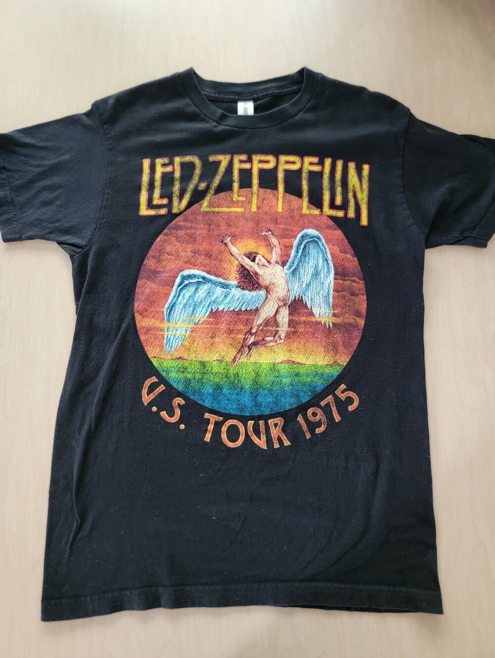Led-Zeppelin U.S. Tour 1975 Men's Black Graphic Shirt Medium
